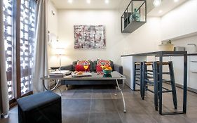 Apartamento con terraza en San Luis. Parking&Netflix