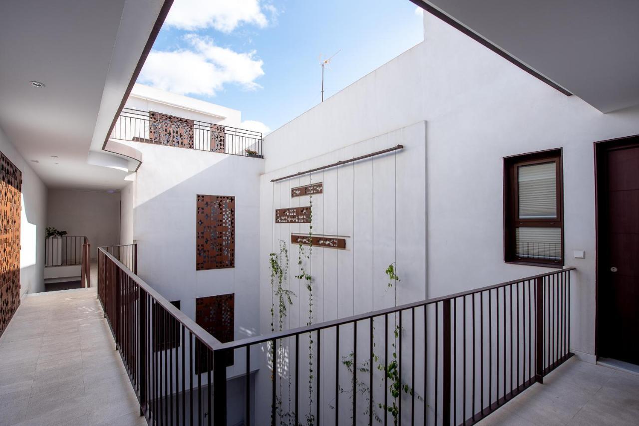 Apartamento Apartamento con terraza en San Luis. Parking&Netflix Sevilla Exterior foto